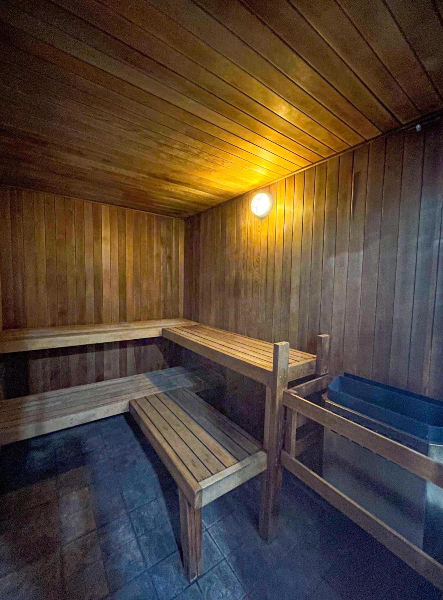 Alpenglow Lodge Bear Wonder One Bedroom By Mva Whistler Exteriér fotografie